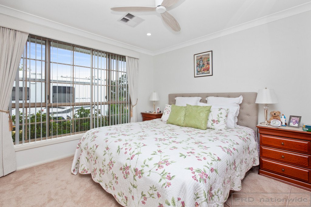 14 Lord Howe Drive ASHTONFIELD 12