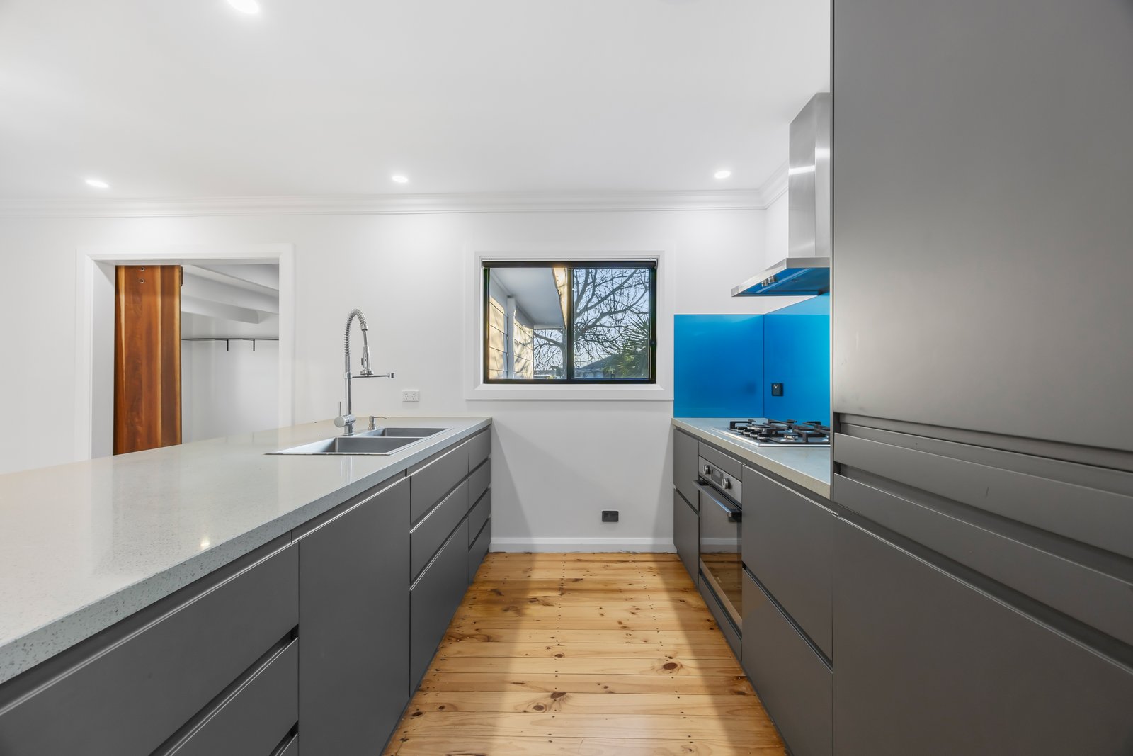 Gallery: 14 Lovenear Grove