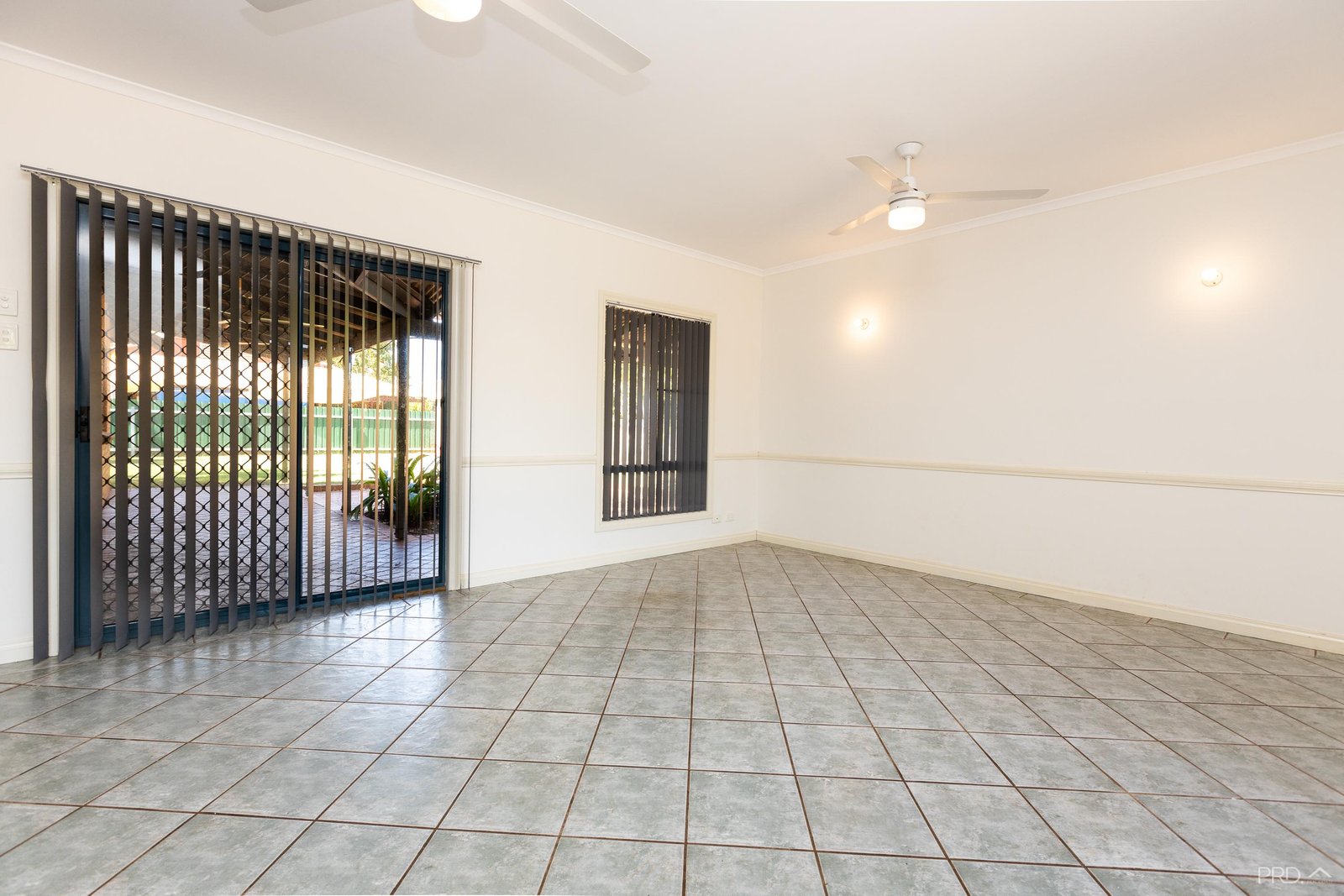 14 Macnee Court CABLE BEACH 3