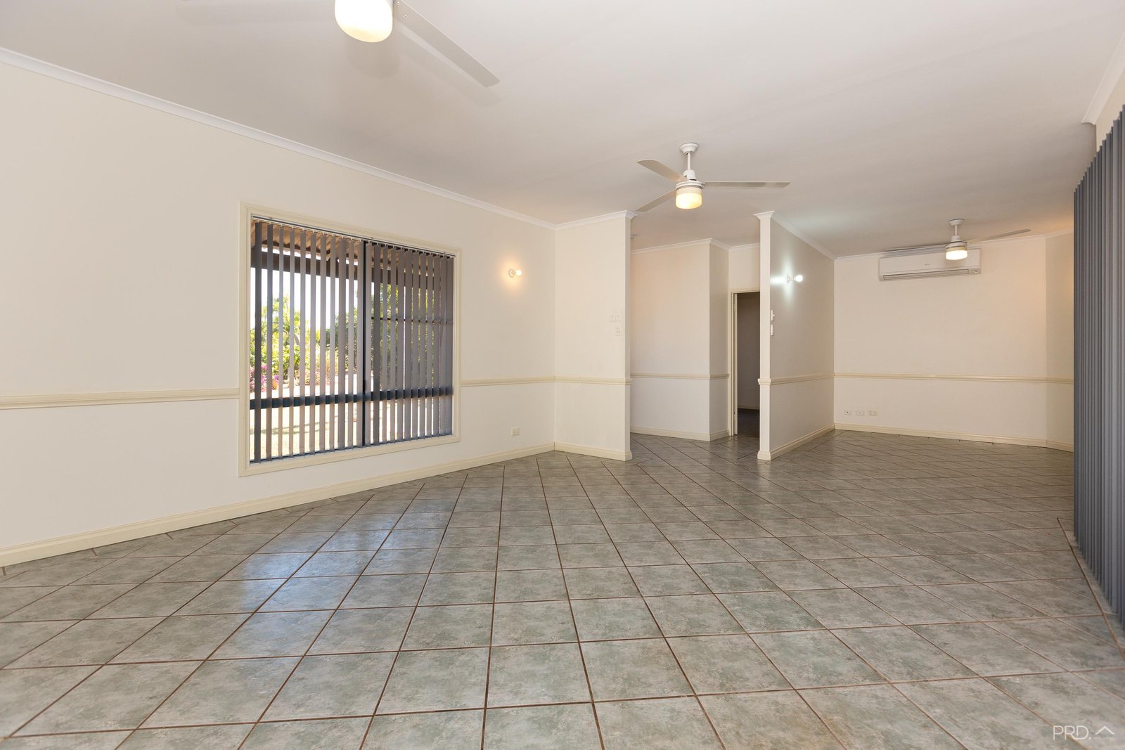 14 Macnee Court CABLE BEACH 17