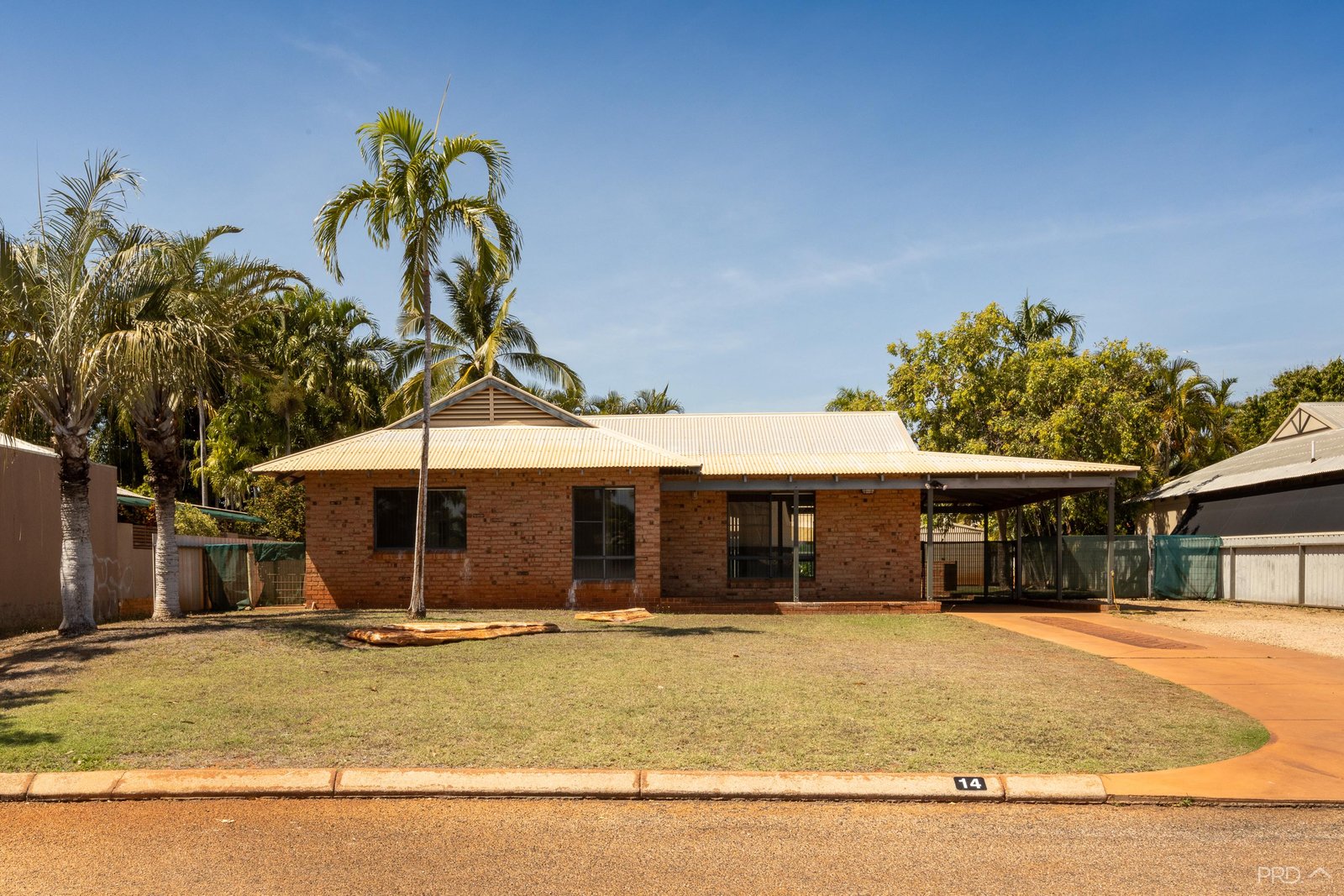 14 Macnee Court CABLE BEACH 29