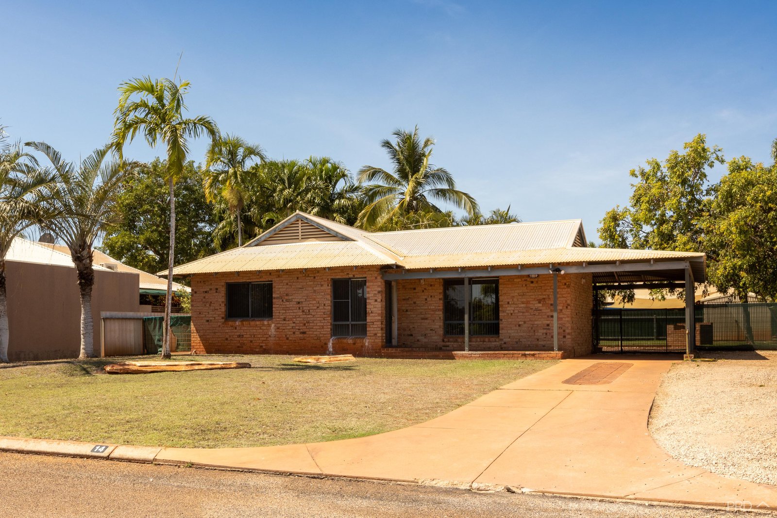 14 Macnee Court CABLE BEACH 30
