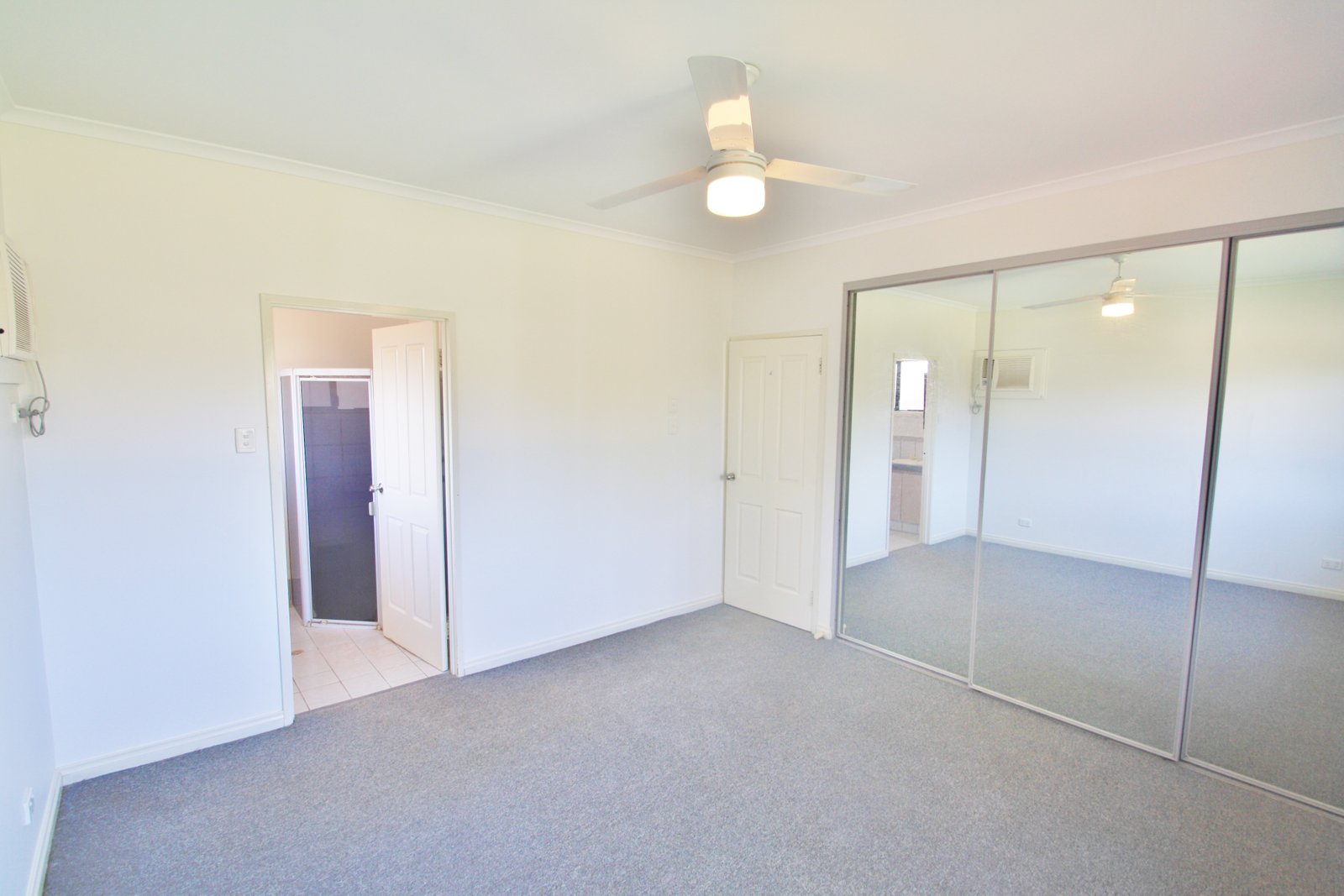 14 Macnee Court CABLE BEACH 13