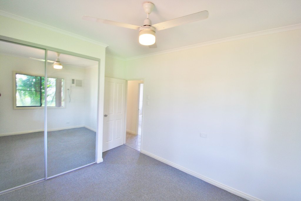 14 Macnee Court CABLE BEACH 11