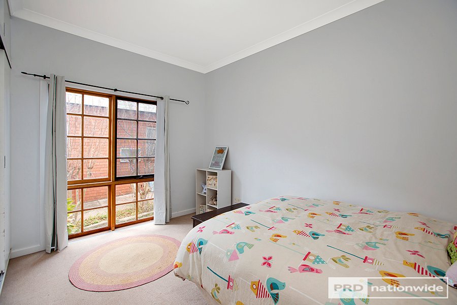 14 Mahony Avenue TAMWORTH 11