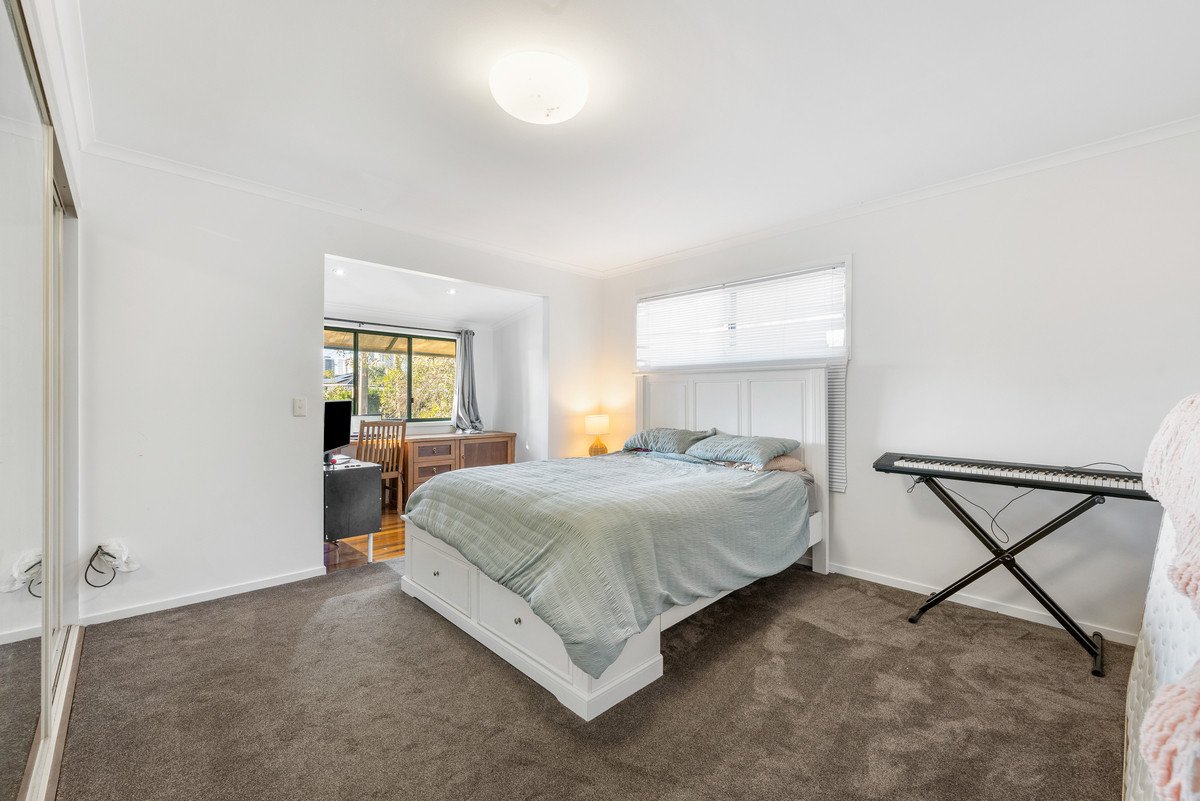 14 Maitland Street BURLEIGH WATERS 12