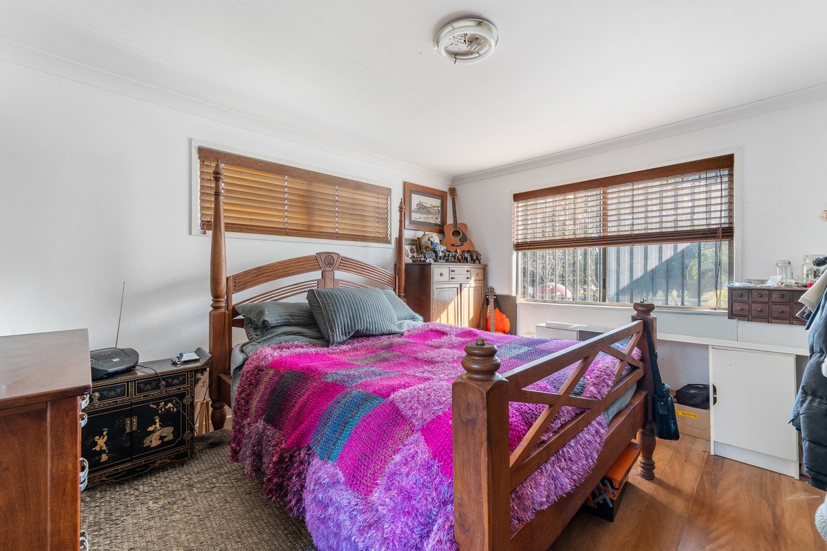 14 Maitland Street BURLEIGH WATERS 13