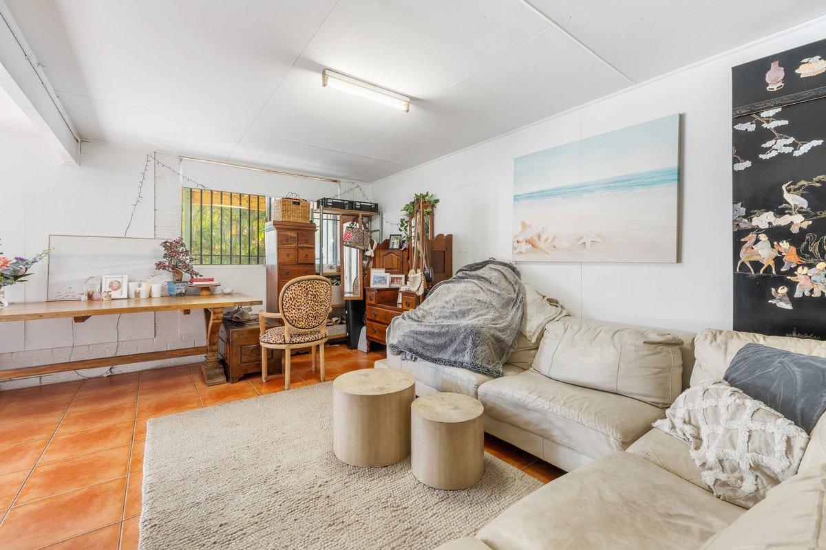 14 Maitland Street BURLEIGH WATERS 16