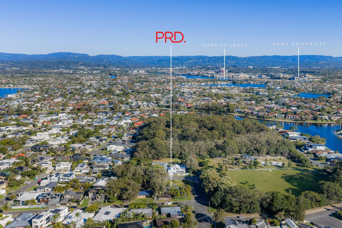 14 Maitland Street BURLEIGH WATERS 24
