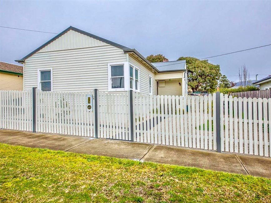 14 Maple Avenue MOONAH 1