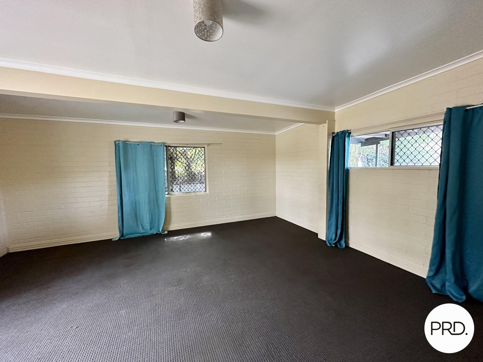 14 Marina Avenue BOYNE ISLAND 3