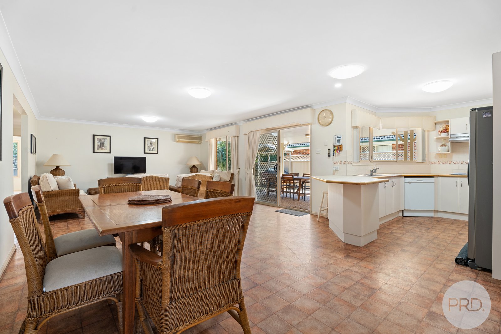 14 Mariner Crescent SALAMANDER BAY 7