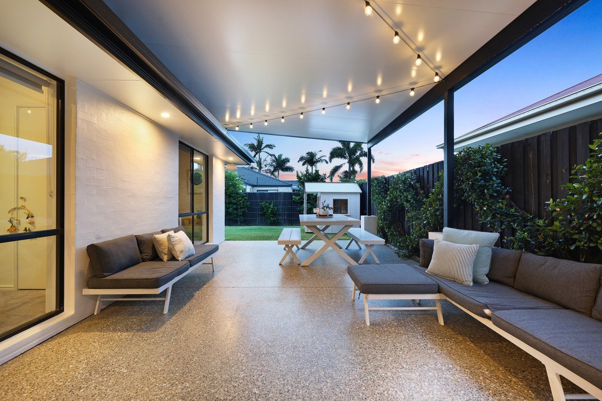 14 Marks Drive Varsity Lakes 2