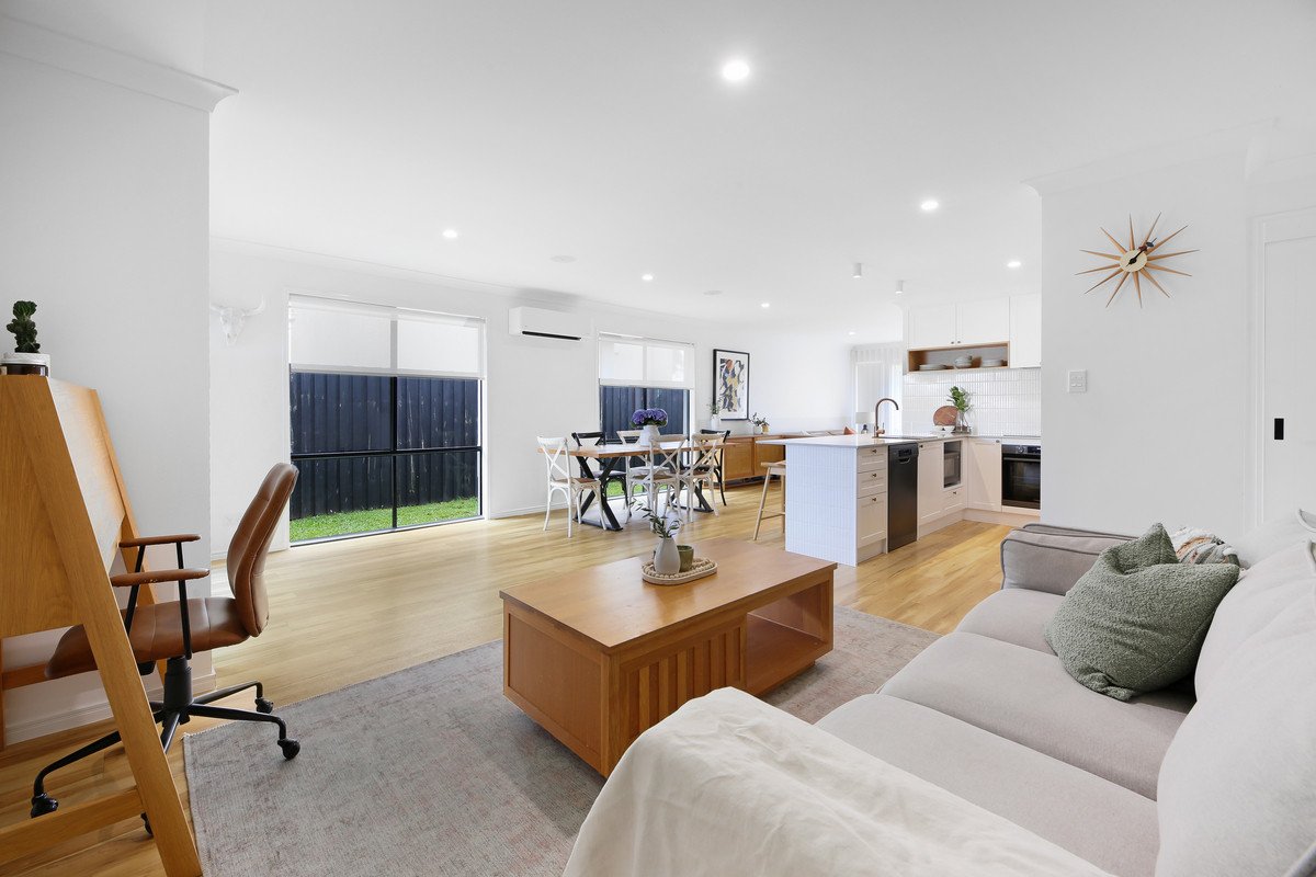 14 Marks Drive Varsity Lakes 12