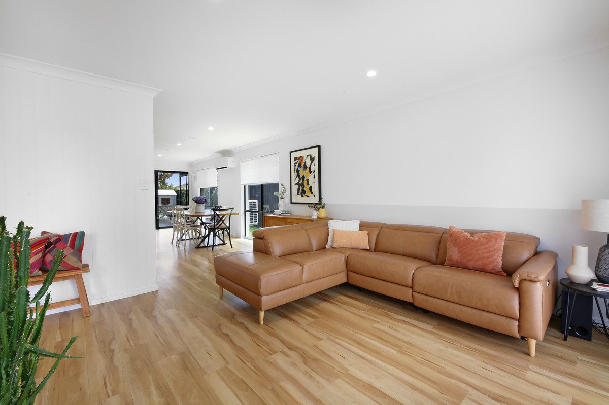 14 Marks Drive Varsity Lakes 14