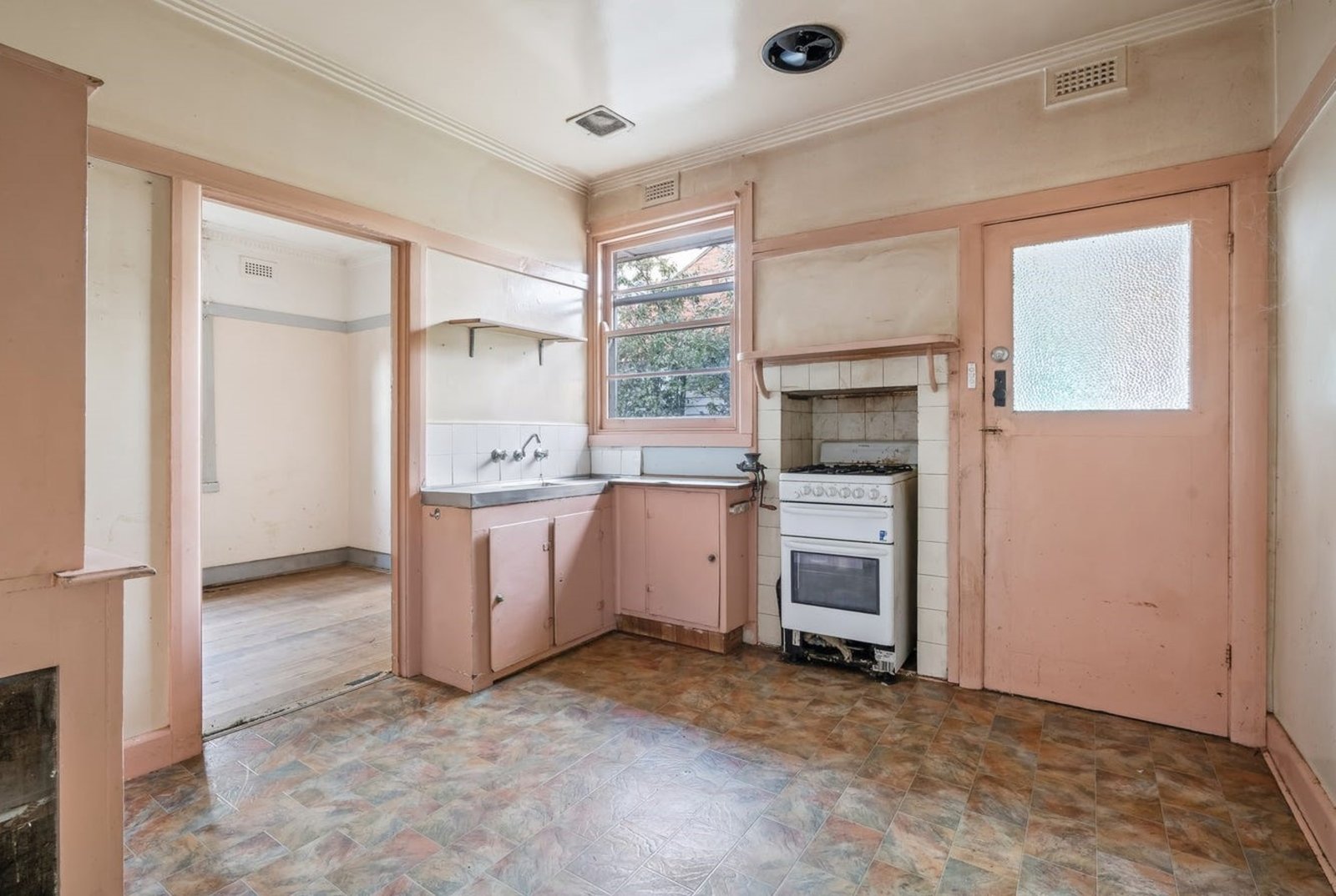 Real Estate and Property in 14 Martin Street, Thornbury, VIC