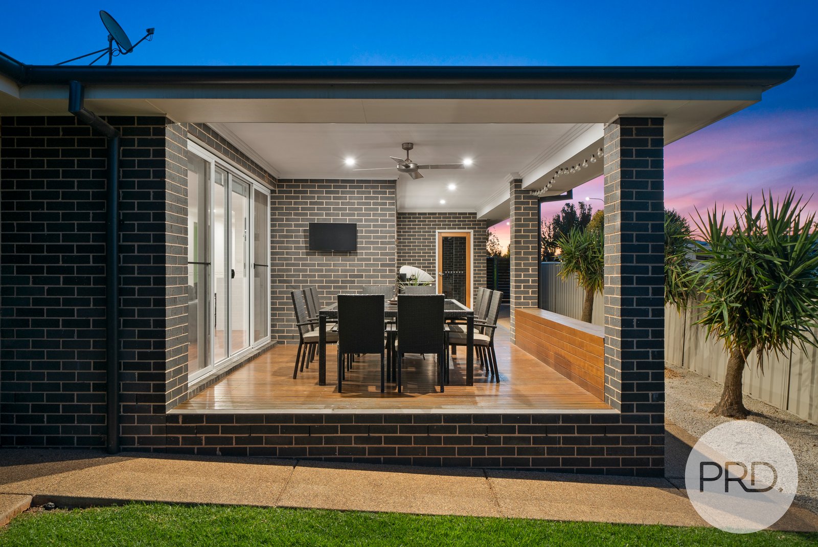 14 Marylands Way BOURKELANDS 16