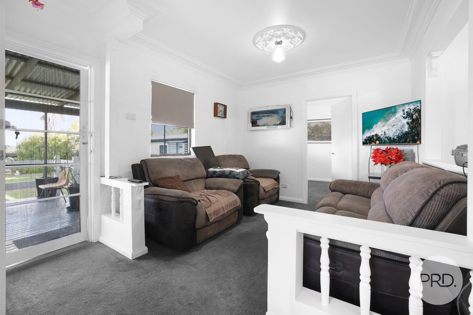 14 Mathews Street TAMWORTH 4