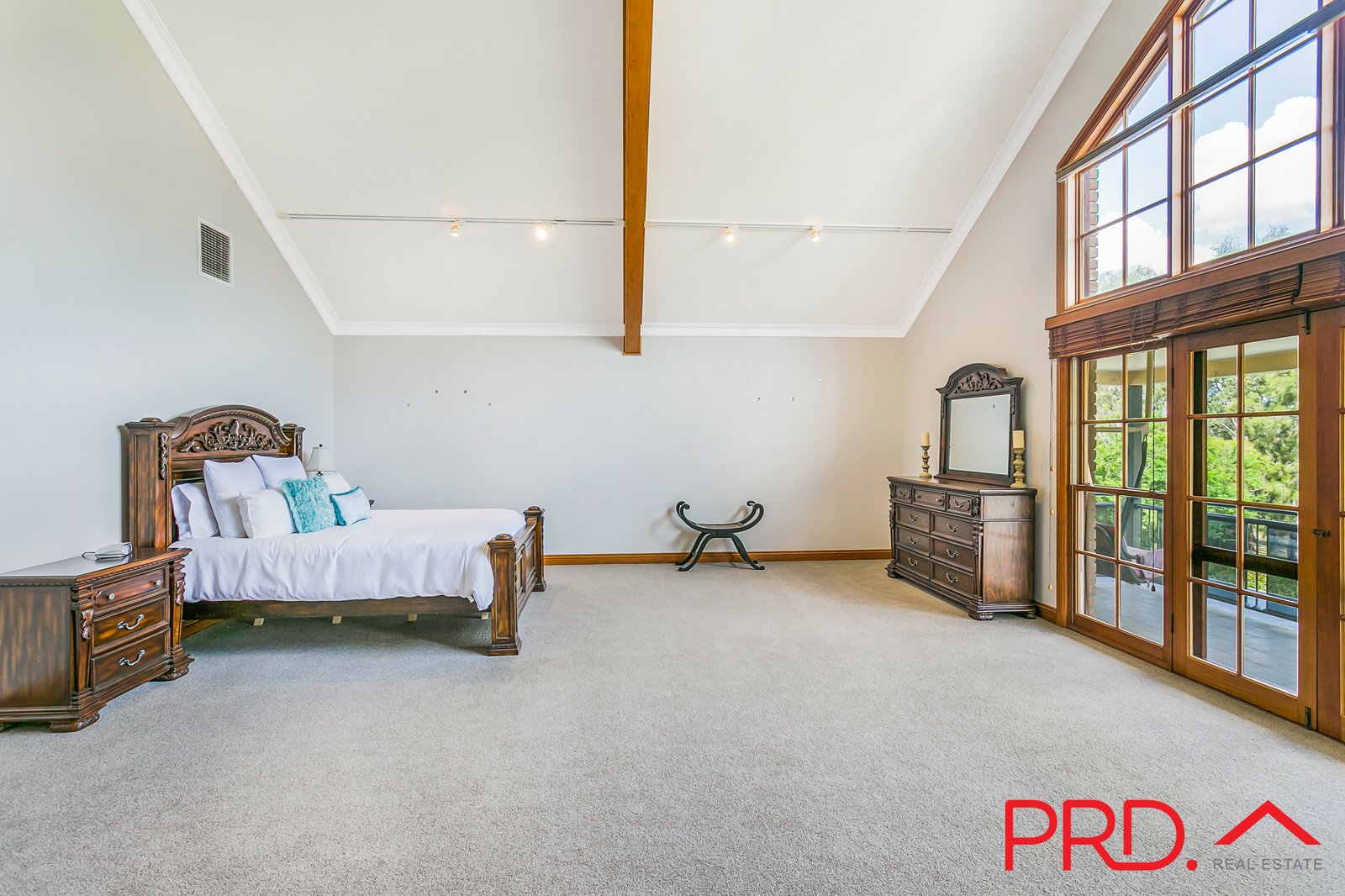 14 Matilda Place TAMWORTH 18