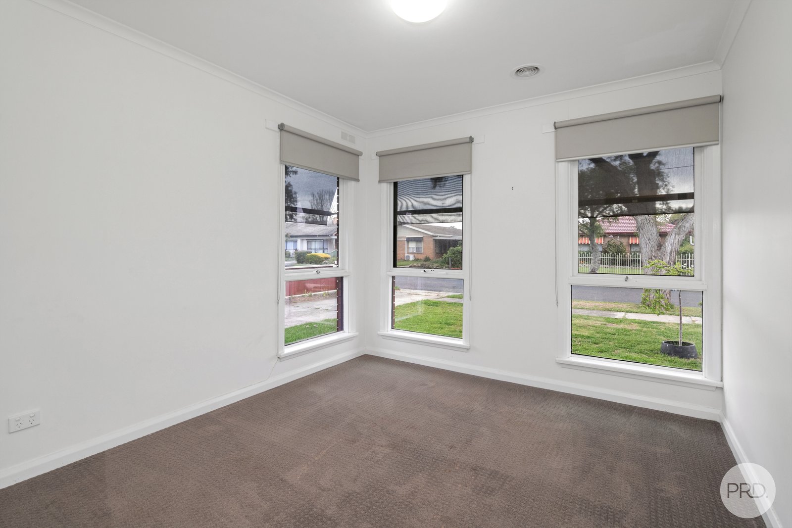 14 Mauger Street WENDOUREE 8