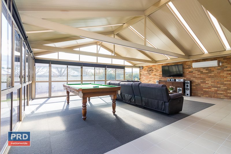 14 McCusker Drive BUNGENDORE 9