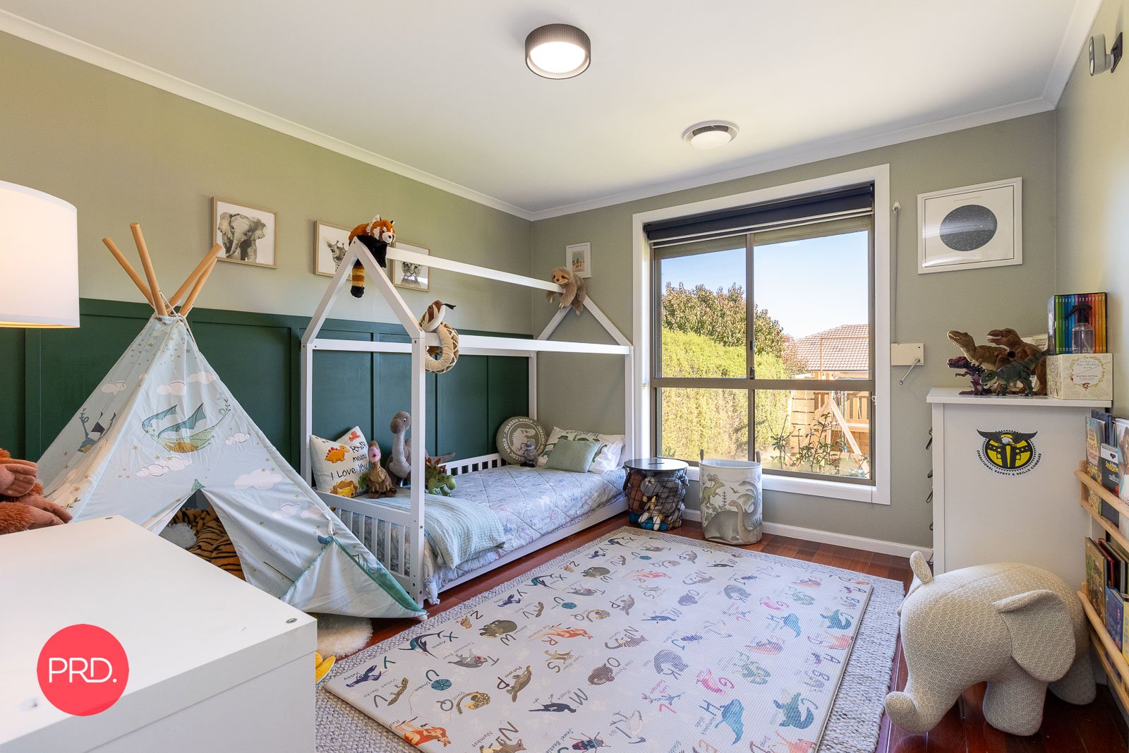 14 McCusker Drive BUNGENDORE 12