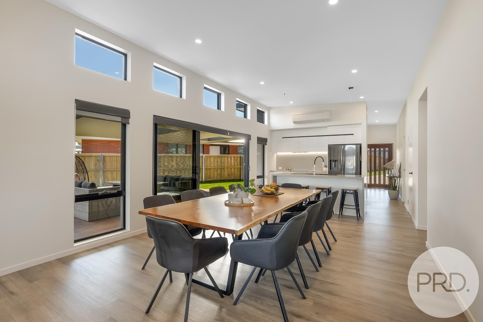 14 Melner Place OAKDOWNS 14