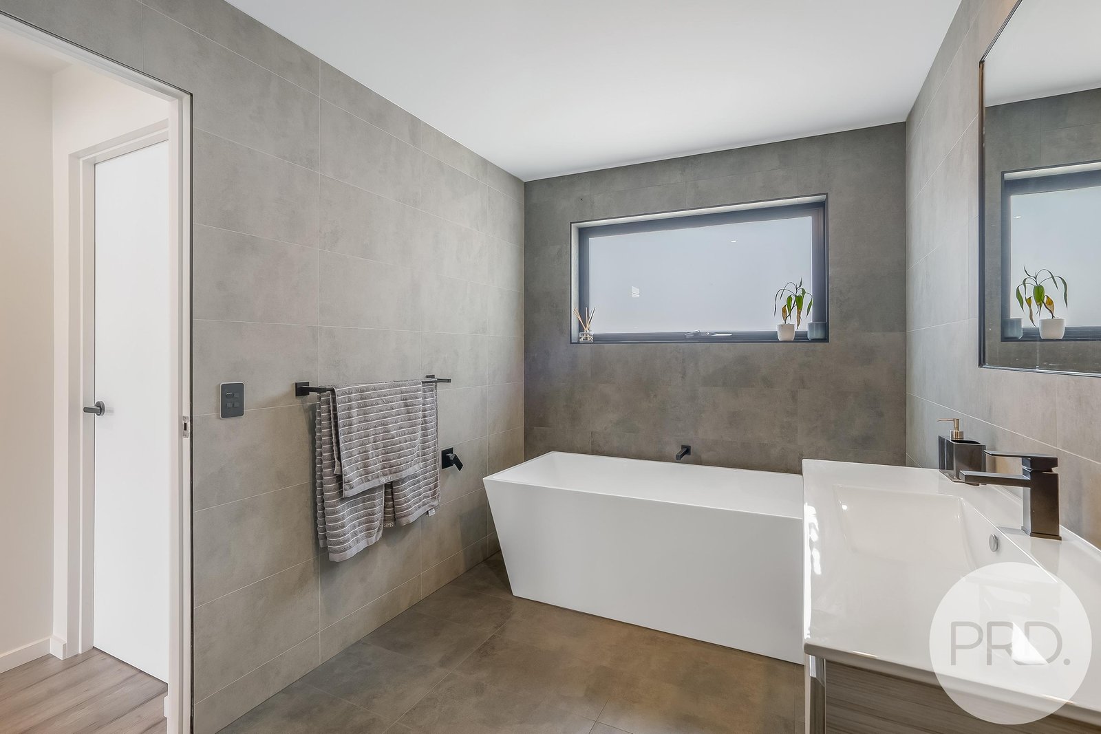 14 Melner Place OAKDOWNS 26