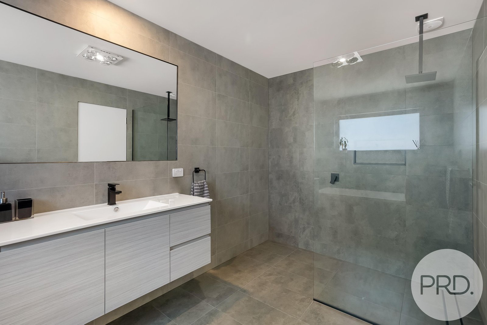 14 Melner Place OAKDOWNS 28