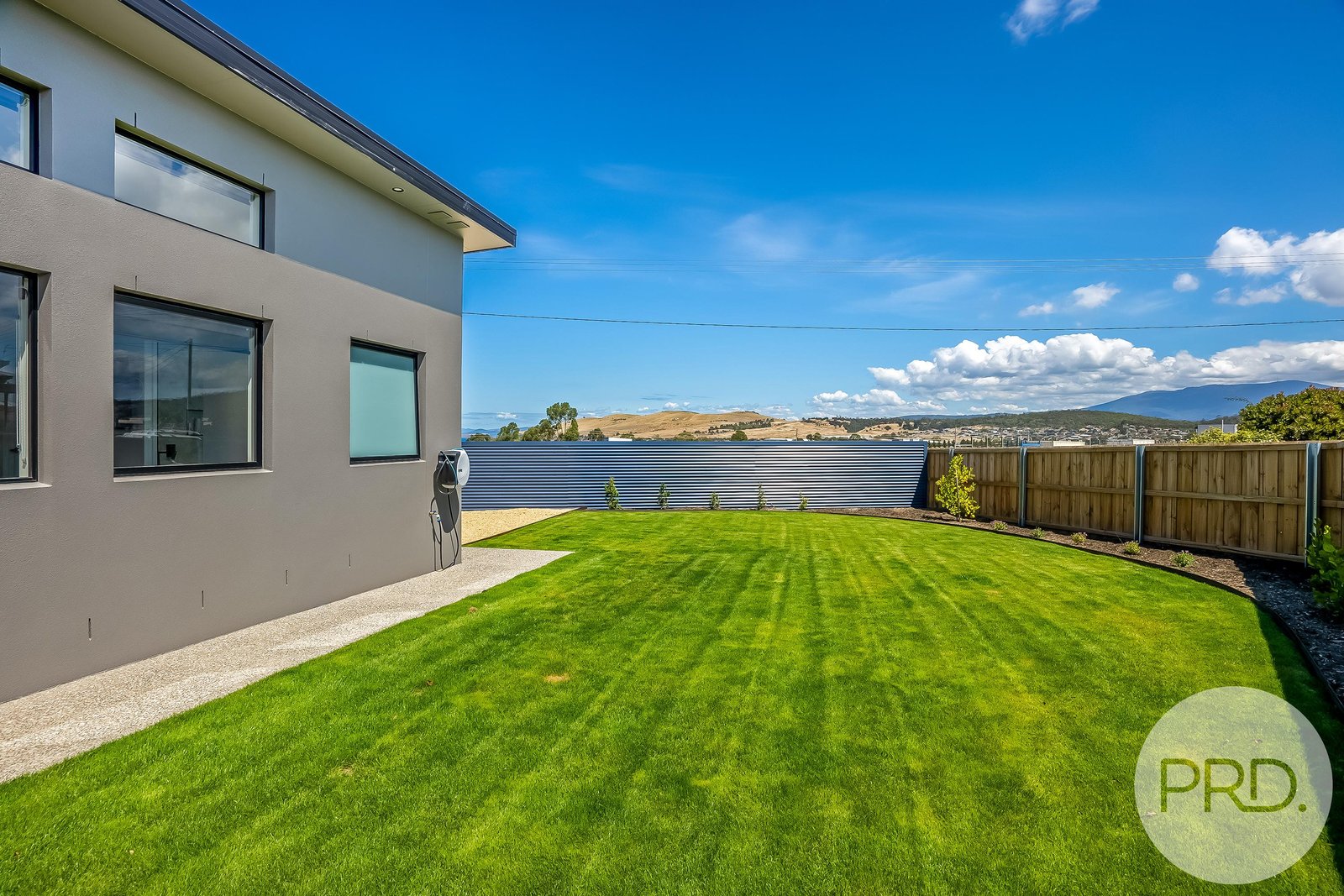 14 Melner Place OAKDOWNS 32