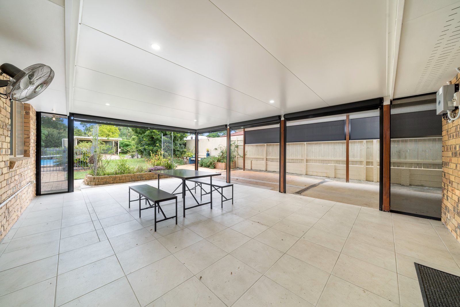 14 Meredith Place REDLAND BAY 8