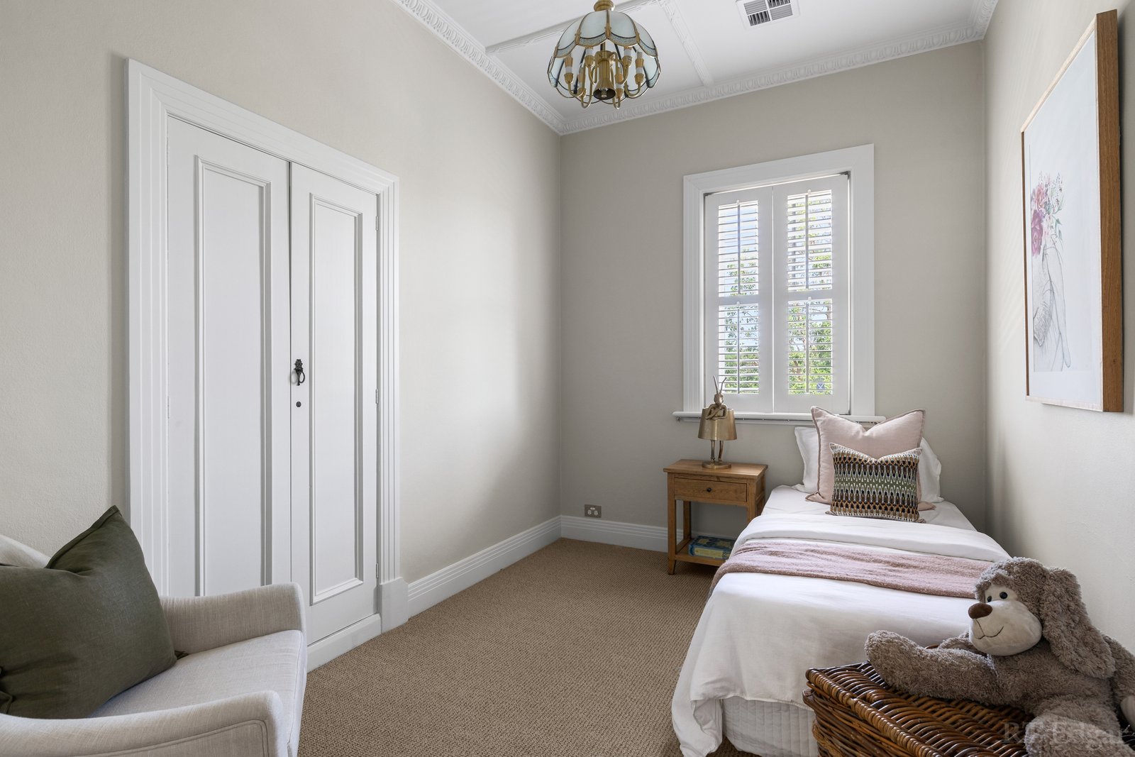 Real Estate and Property in 14 Merriwee Crescent, Toorak, VIC