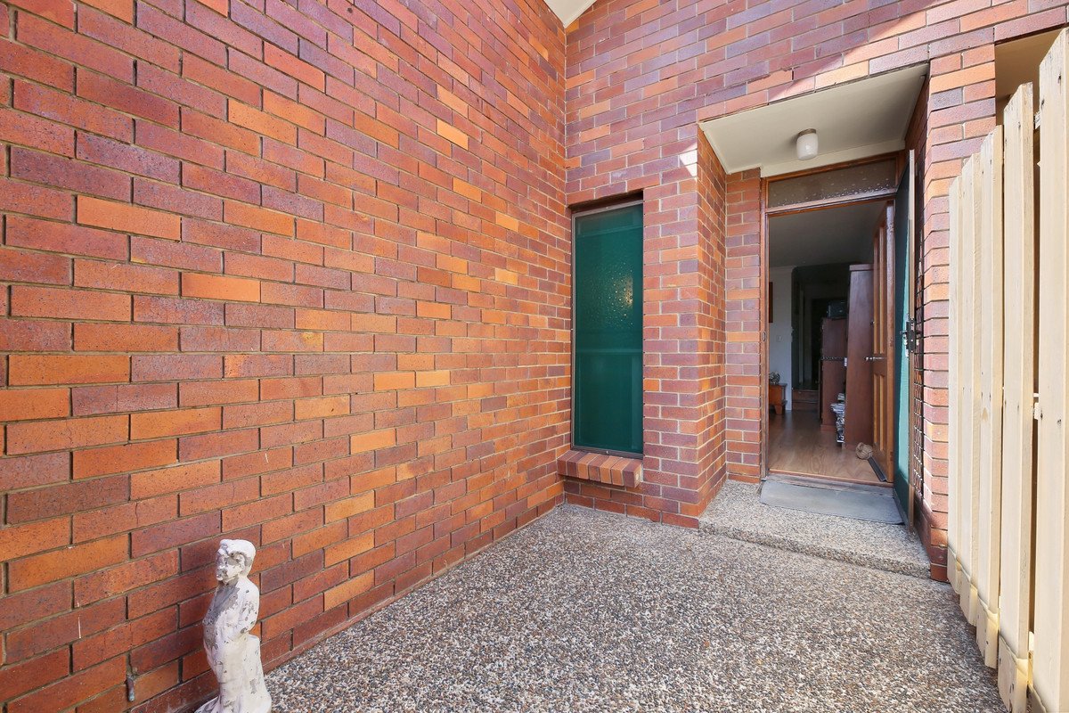 1/4 Millers Drive Tugun 10