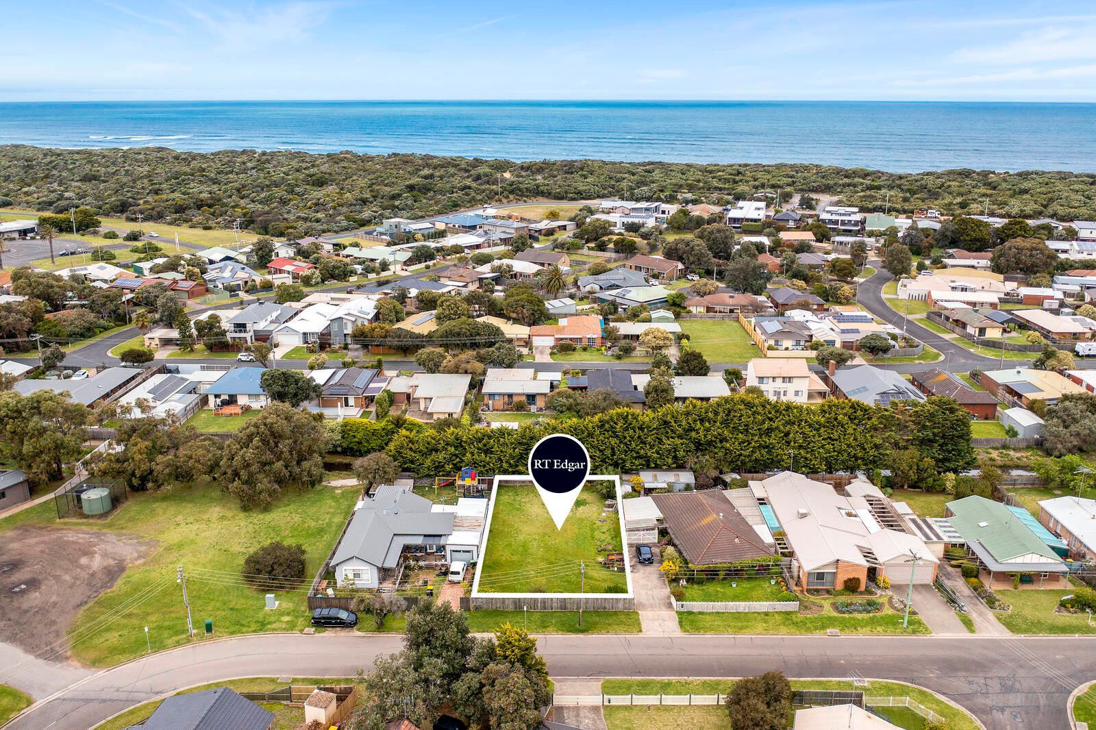 Real Estate and Property in 14 Minerva Close, Ocean Grove, VIC