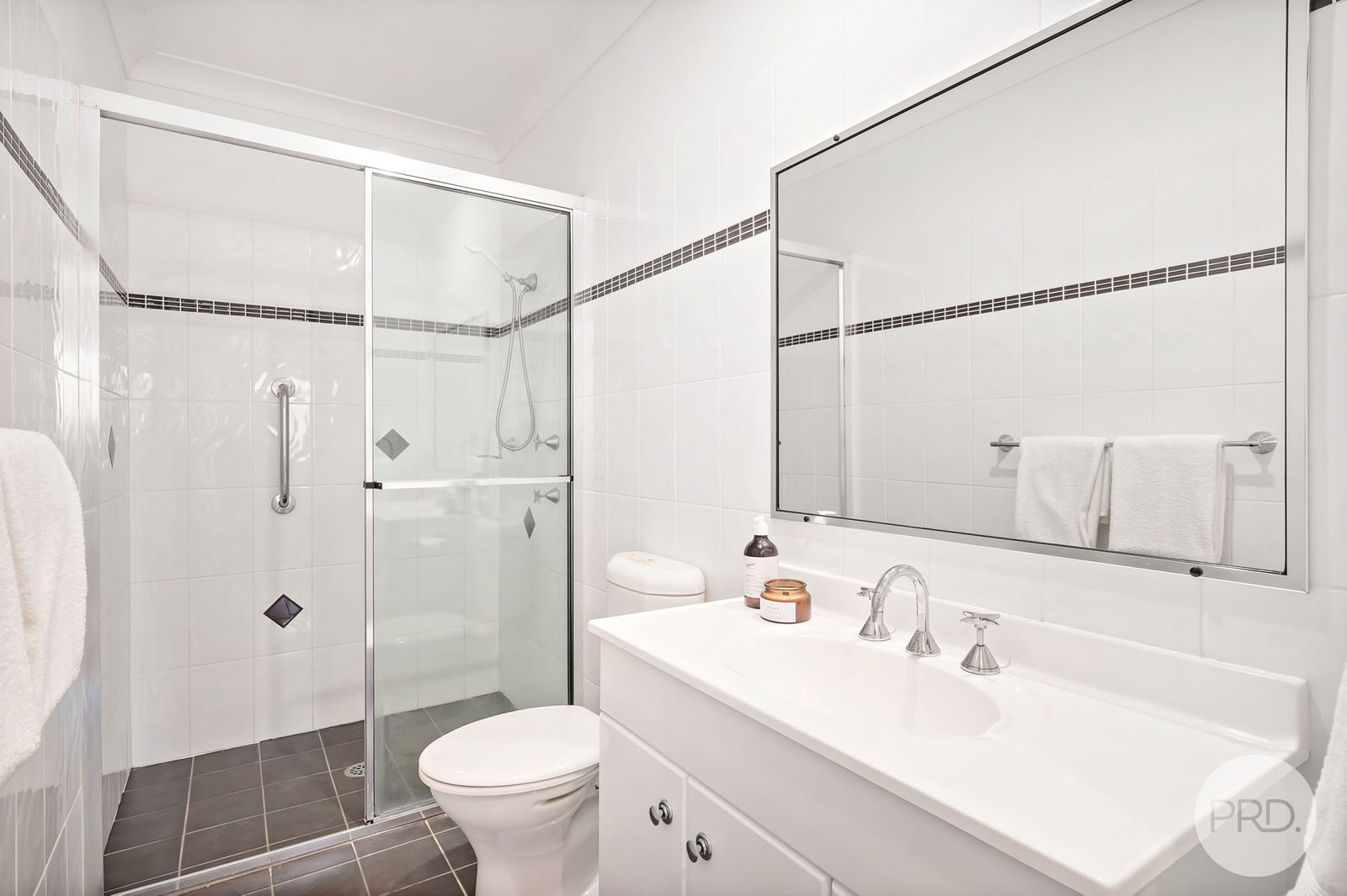 1/4 Minke Street CORLETTE 14