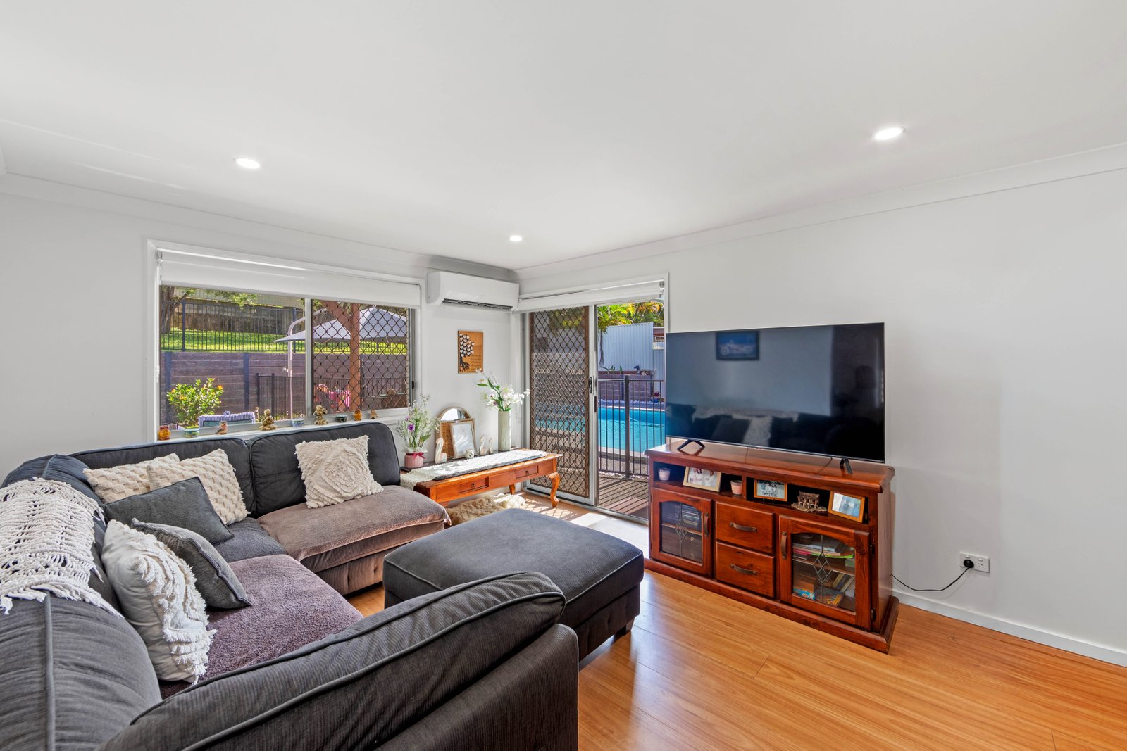 14 Mirreen Drive TUGUN 6