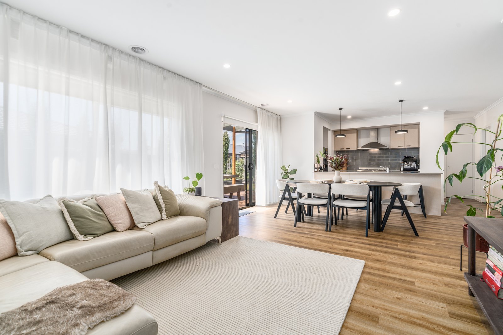 Gallery: 14 Montview Court