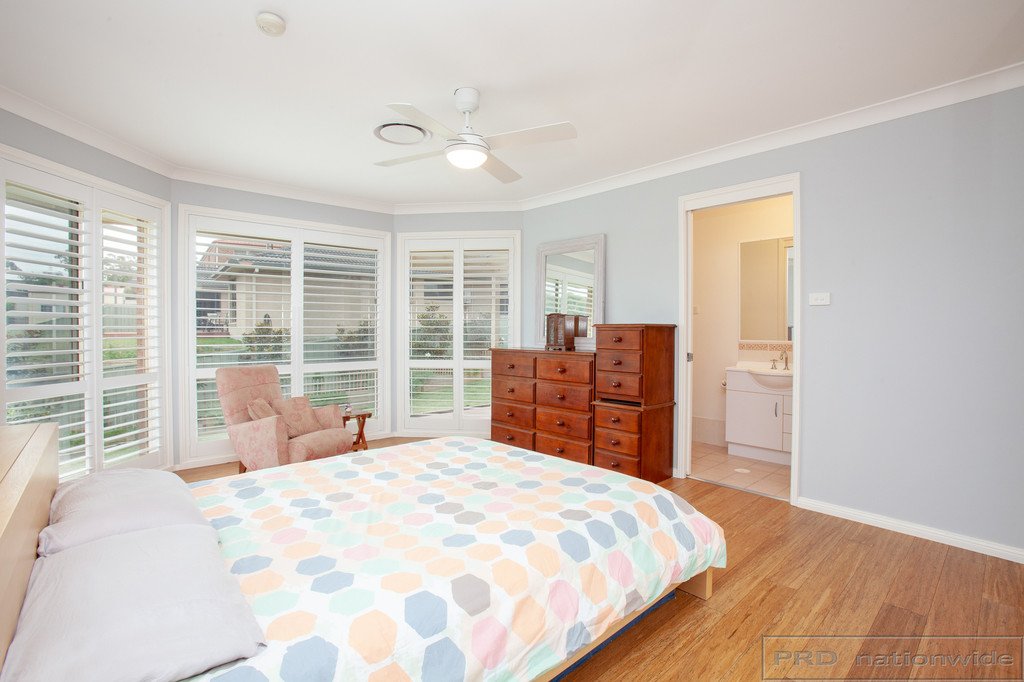 14 Moriarty Avenue ASHTONFIELD 9