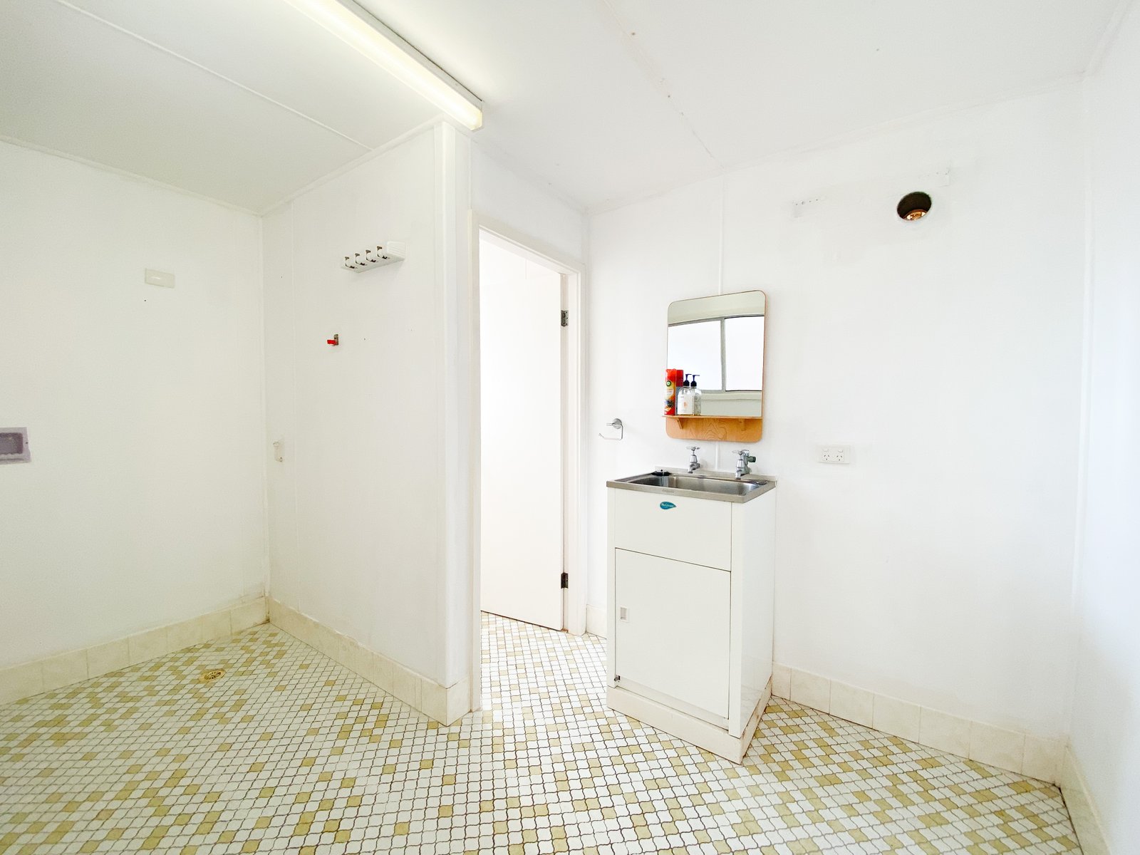 14 Morna Point Road ANNA BAY 17