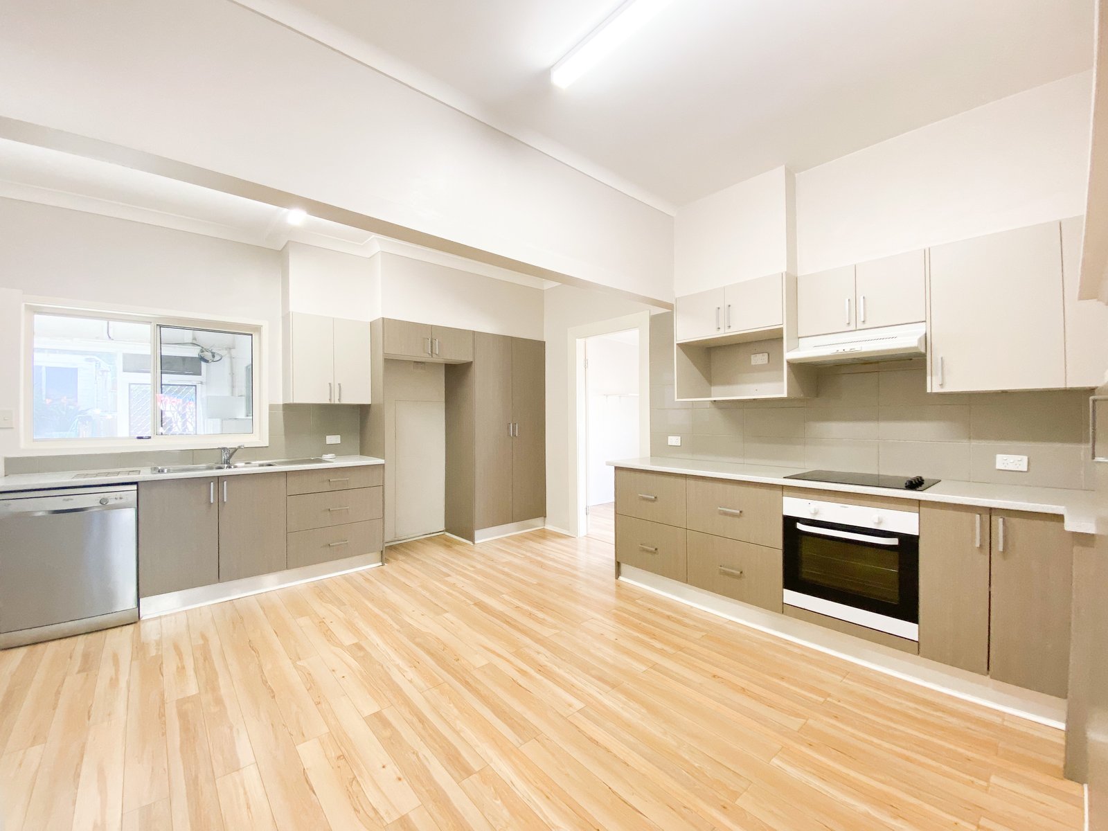 14 Morna Point Road ANNA BAY 6