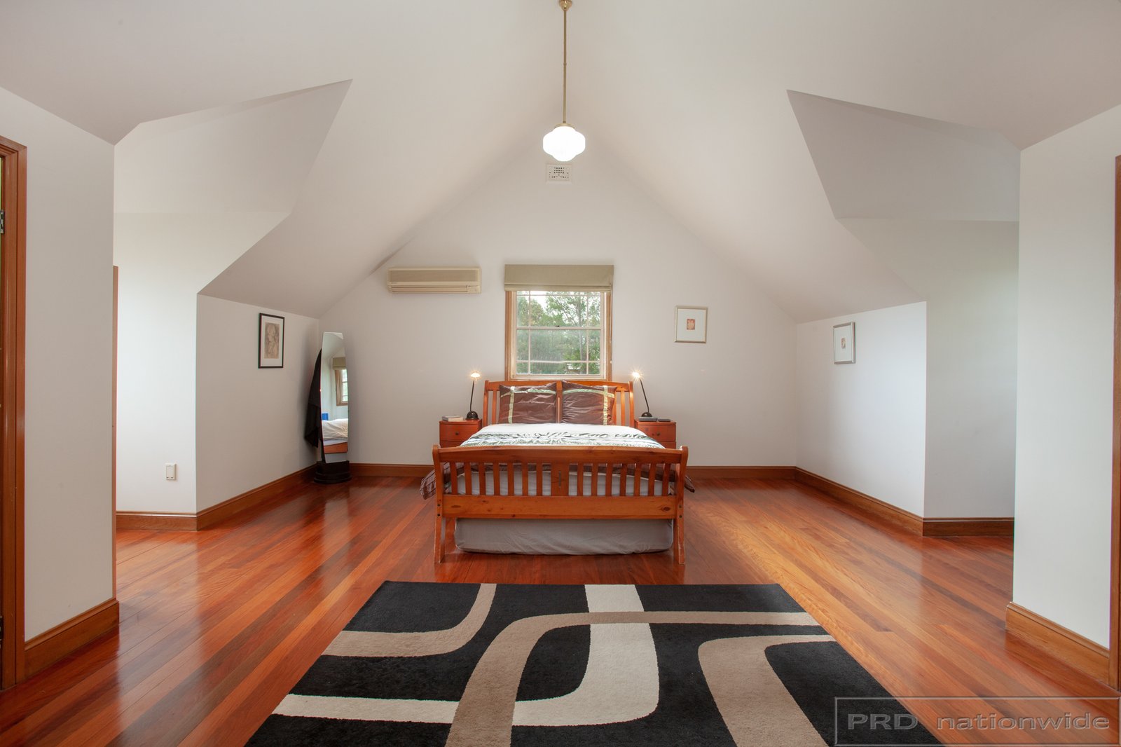 14 Mount Vincent Road EAST MAITLAND 11