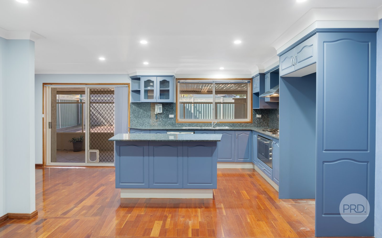 14 Mozart Place CRANEBROOK 4