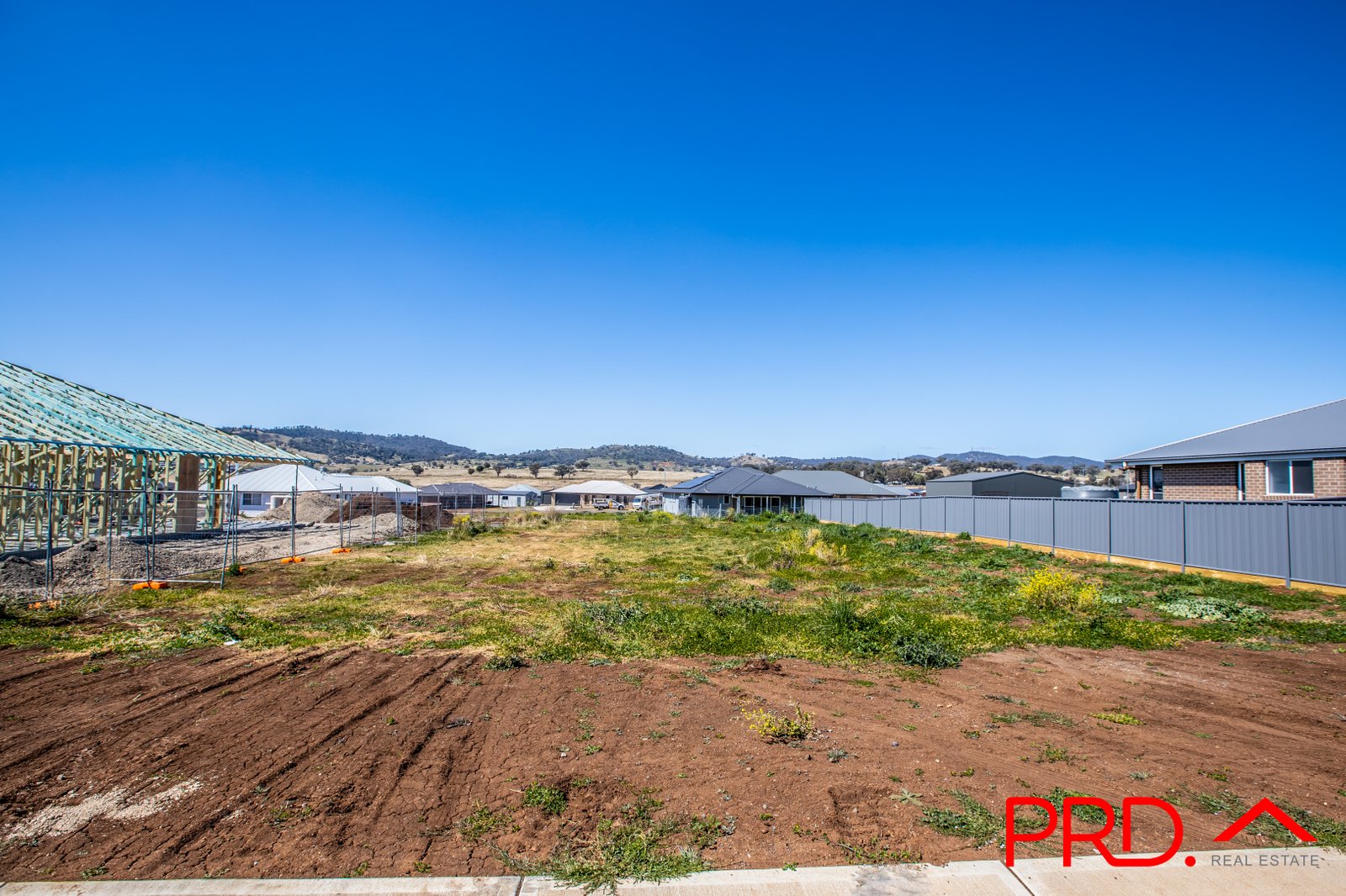 14 Mulga Place TAMWORTH 9