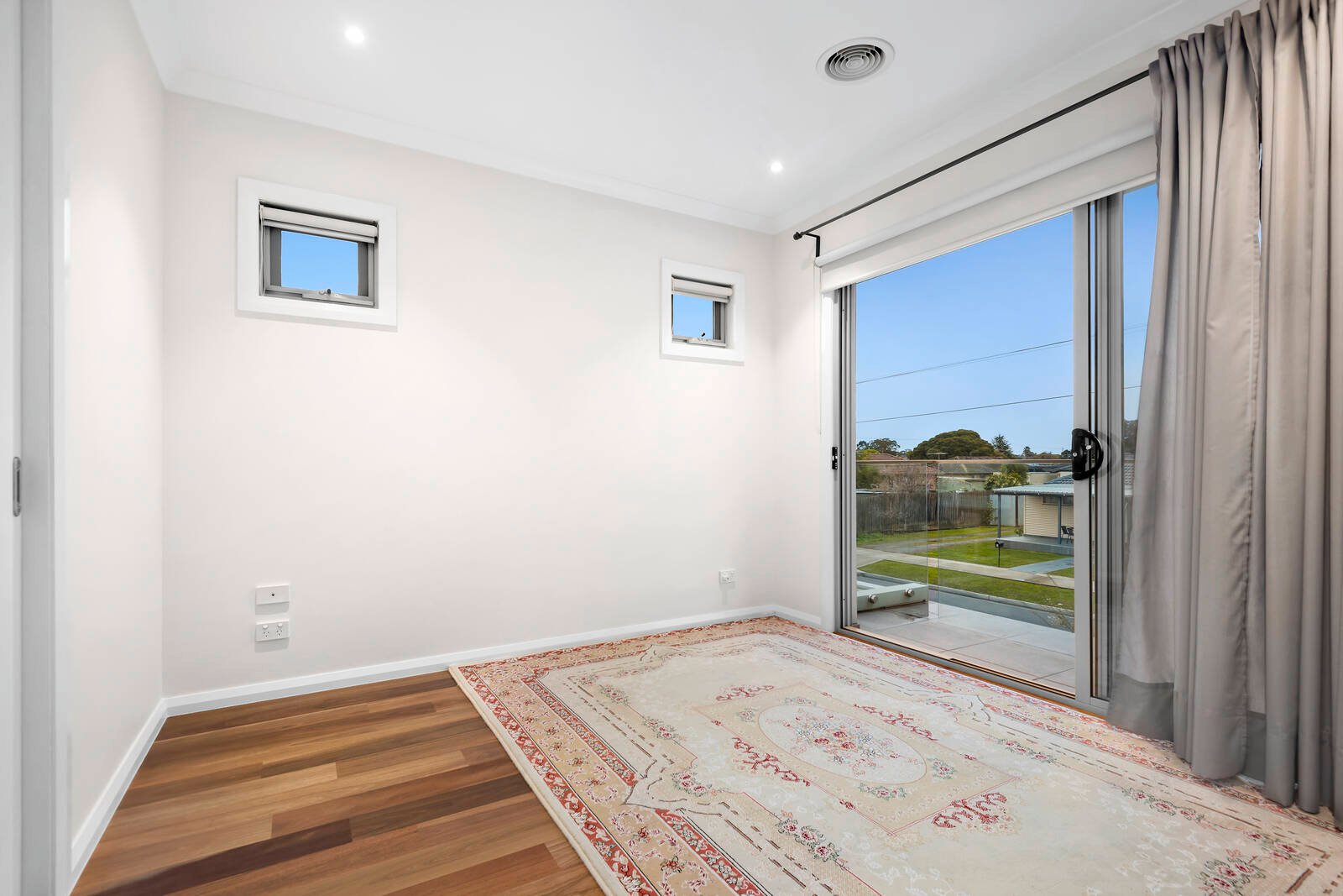Real Estate and Property in 1/4 Mundaring Drive, Cranbourne, VIC