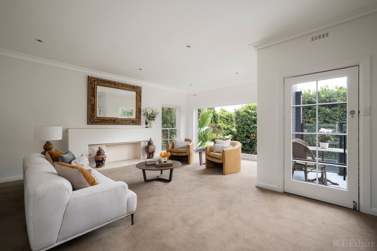 Real Estate and Property in 14 Myrnong Crescent, Toorak, VIC