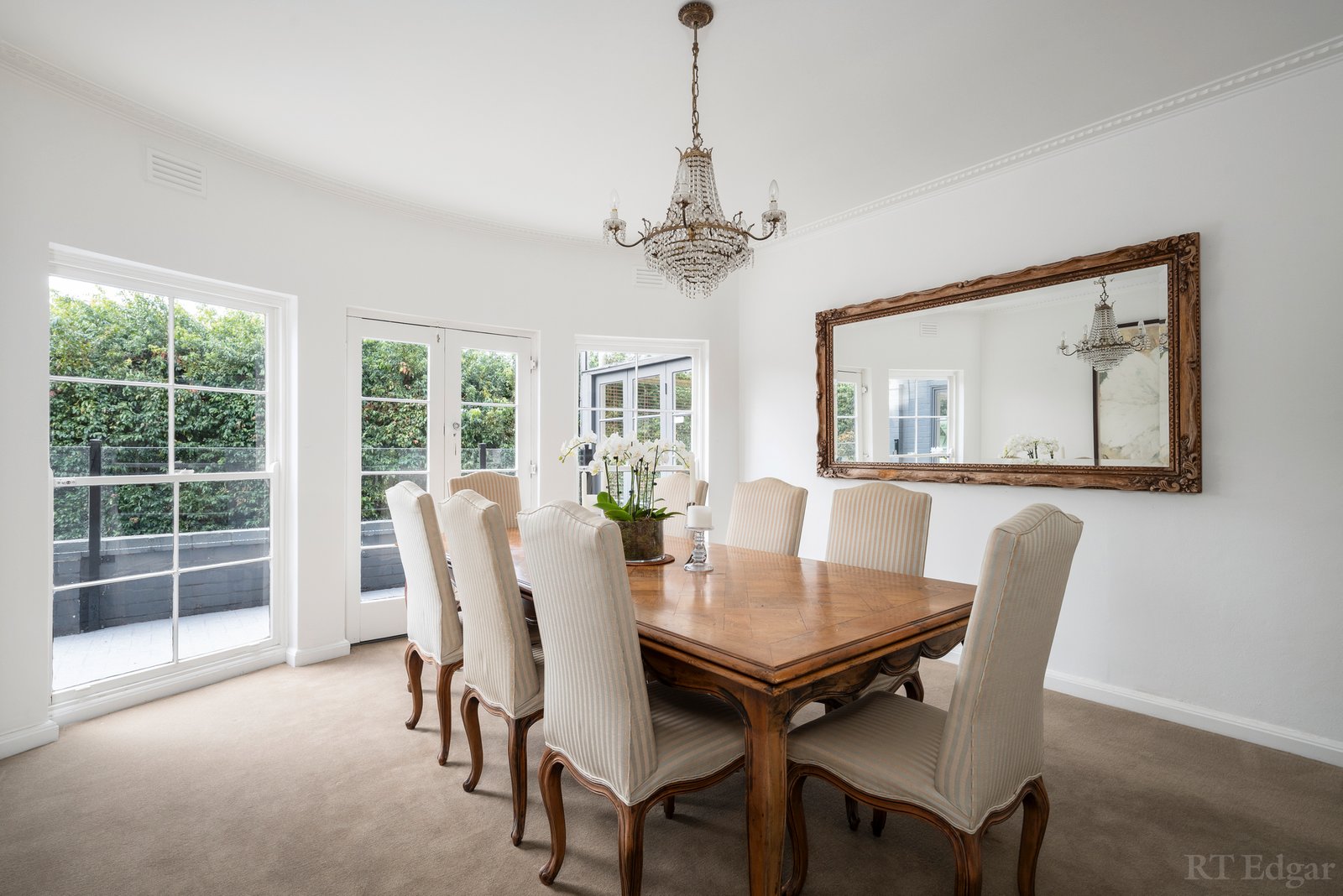 Real Estate and Property in 14 Myrnong Crescent, Toorak, VIC