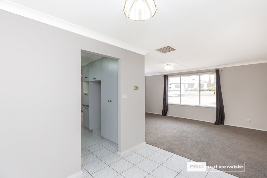 14 Nancy Street TAMWORTH 5