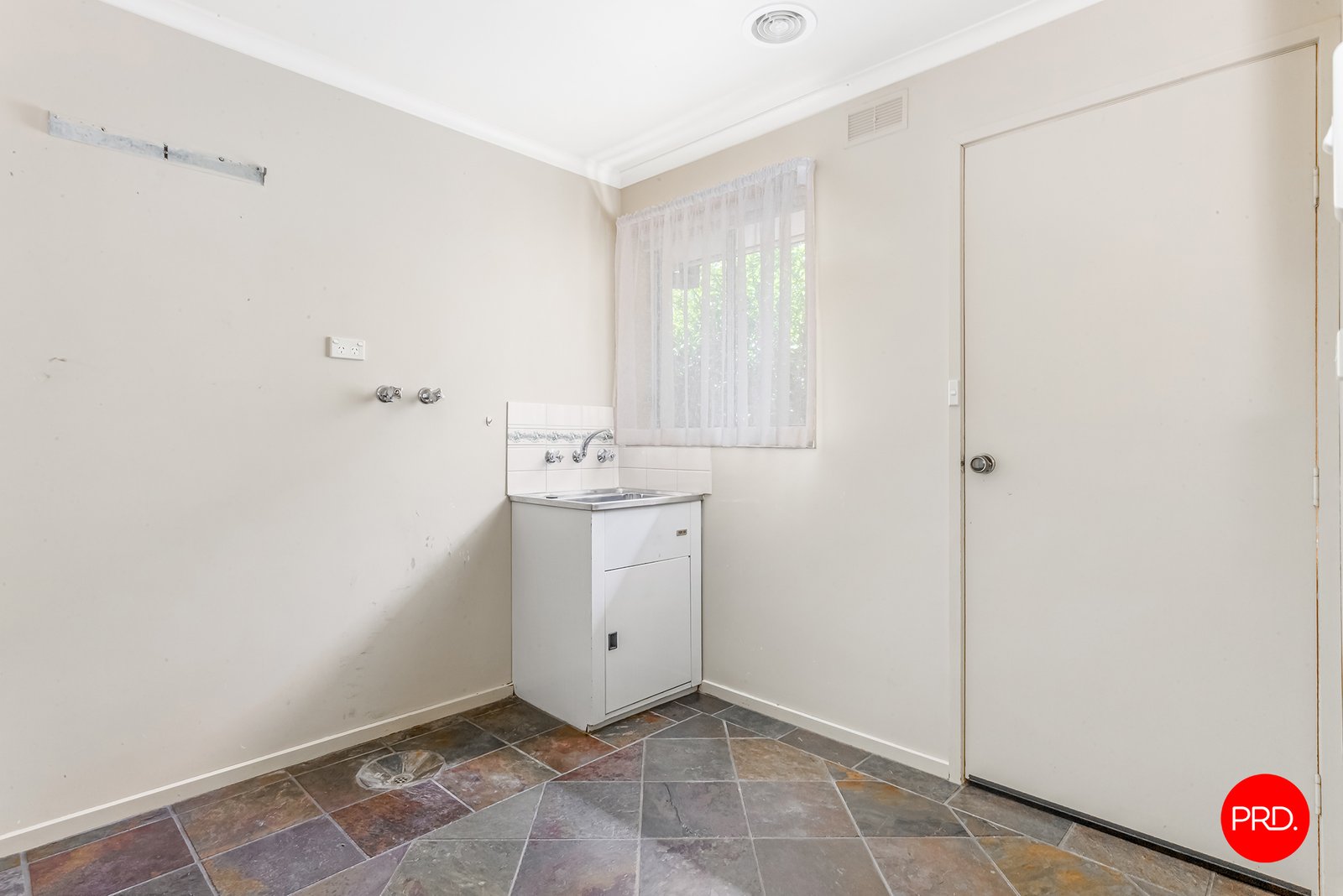 14 Nandina Ct  STRATHDALE 15