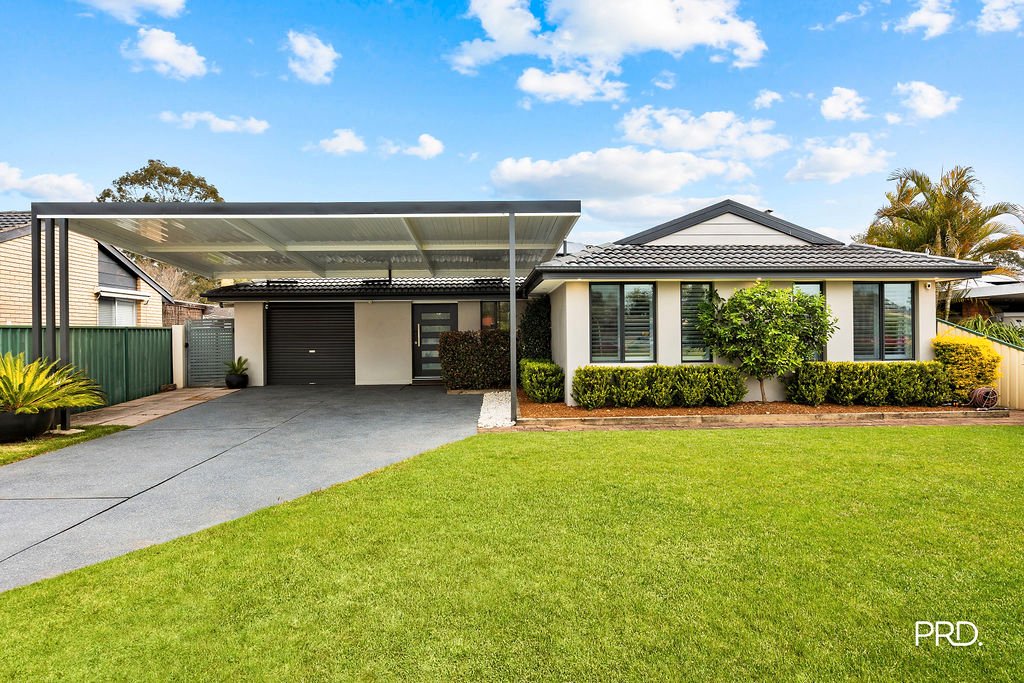 14 Narooma Avenue SOUTH PENRITH 1