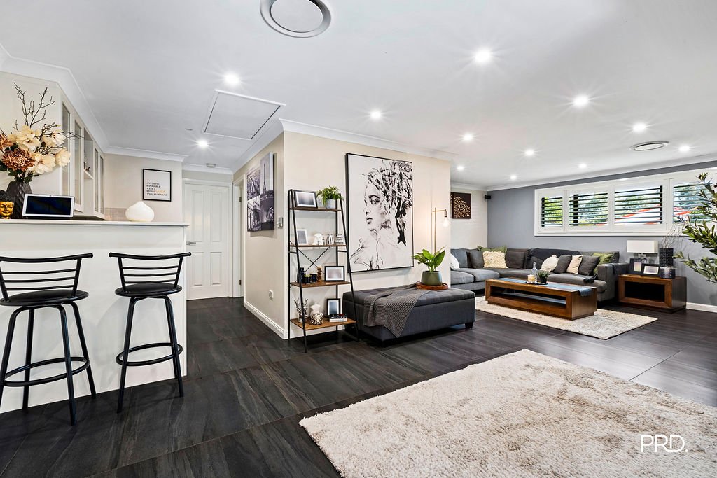 14 Narooma Avenue SOUTH PENRITH 7